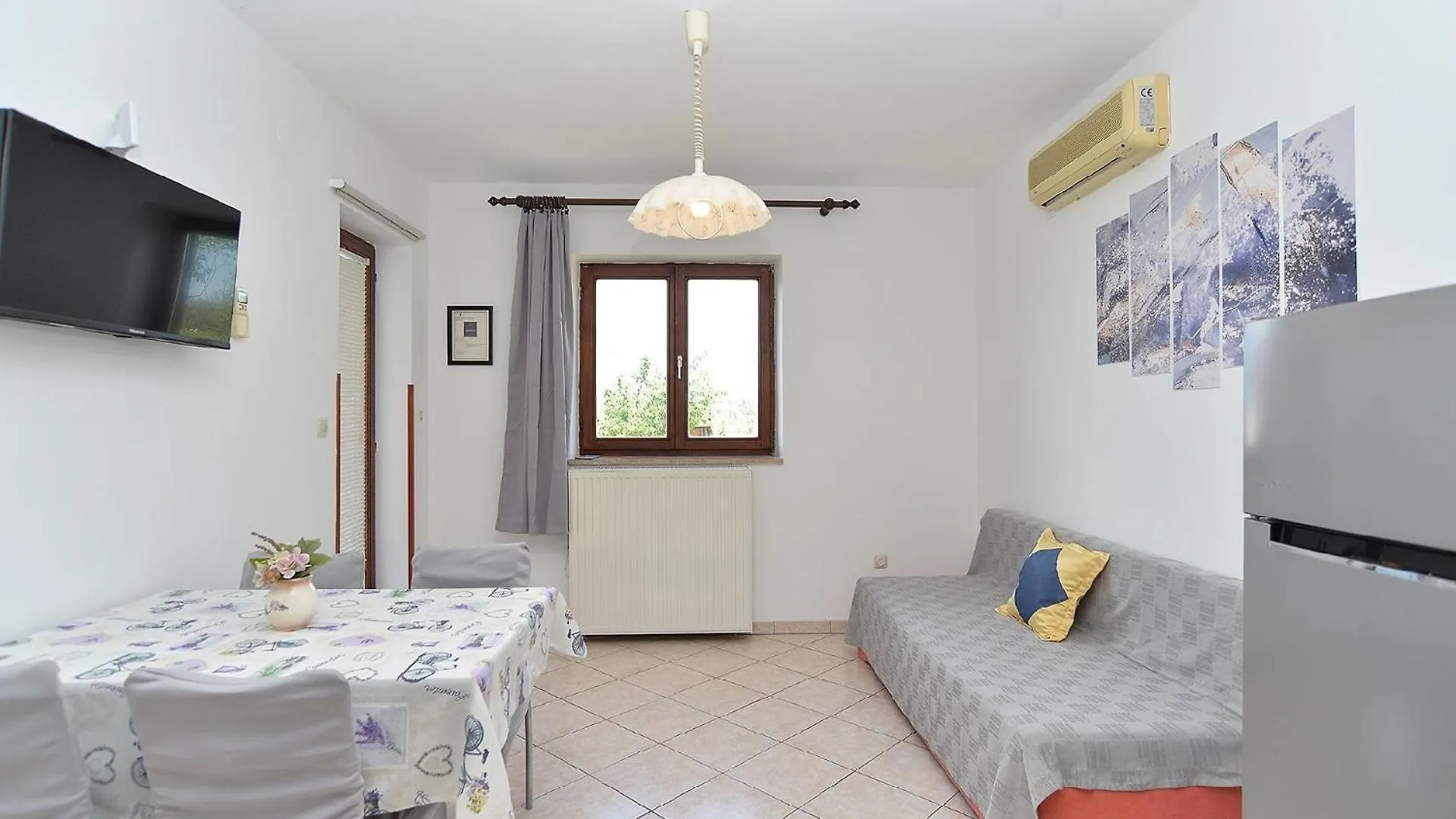 Ferienwohnung Fuer 4 Personen Ca 45 Qm In Fazana-Surida, Istrien Istrische Riviera Valbandon 0*,  Croatia