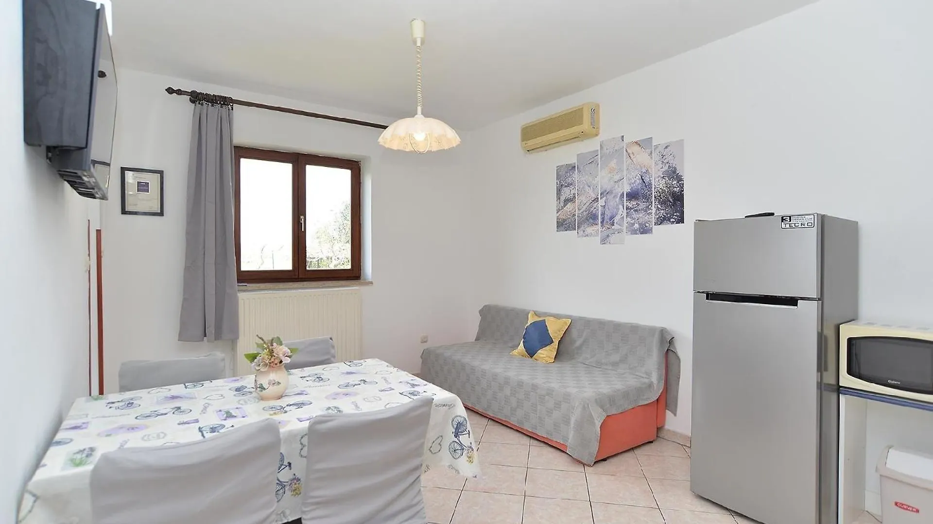 Apartment Ferienwohnung Fuer 4 Personen Ca 45 Qm In Fazana-Surida, Istrien Istrische Riviera Valbandon